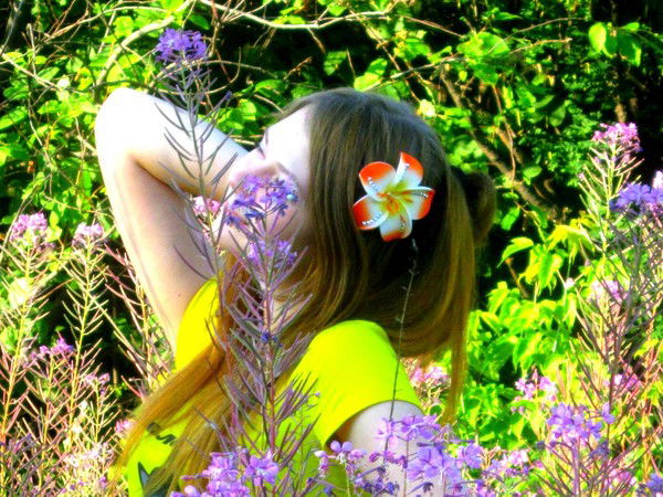 Нана Минакова