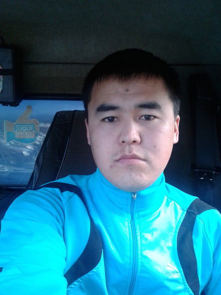 Нурбек Маданбек Уулу