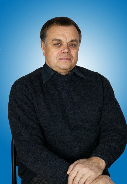 Анатолий Мансуров