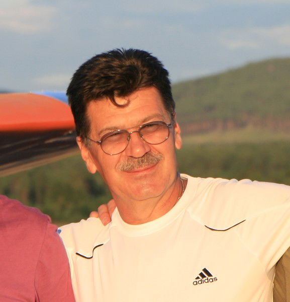 Михаил Лахнов