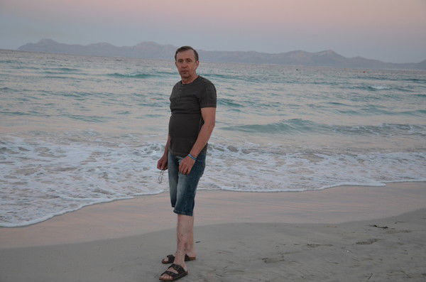 Юрий Валькер