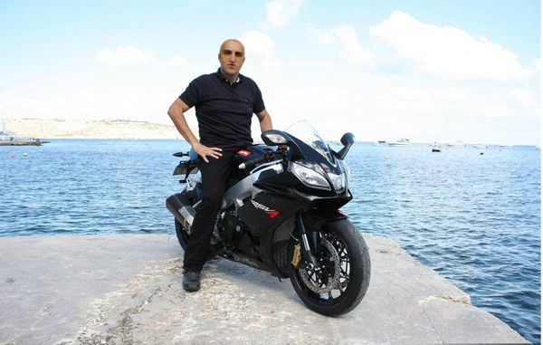 Армен Архиян