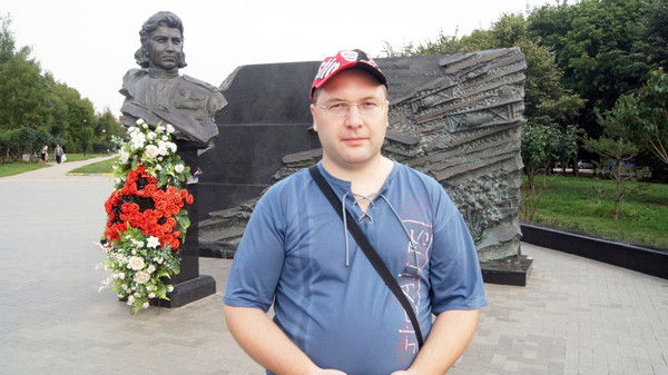 Александр Хихлин