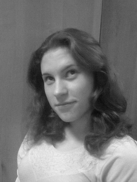 Надежда Милашка*)