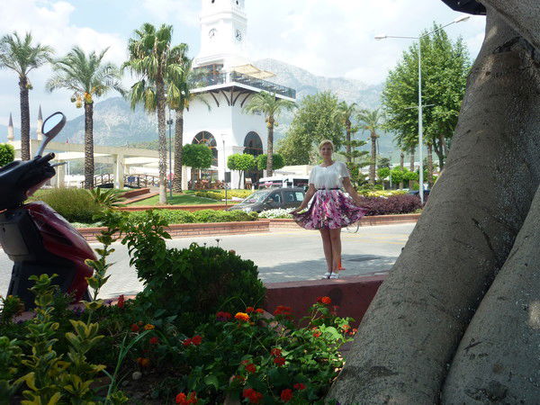 Елена Лавренова