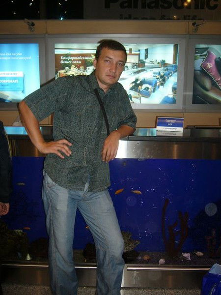 Алишер Усанов