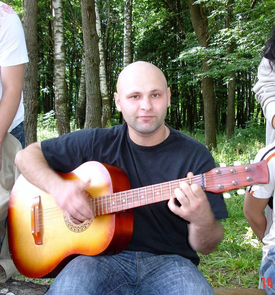 Максим Жовниренко