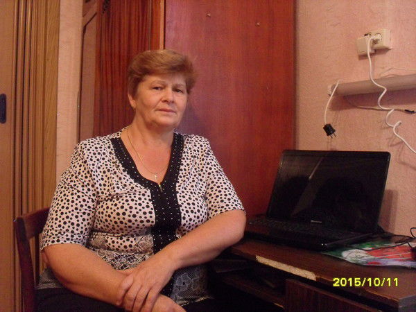 Анна Плужник