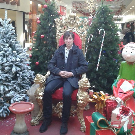 Роман Петров