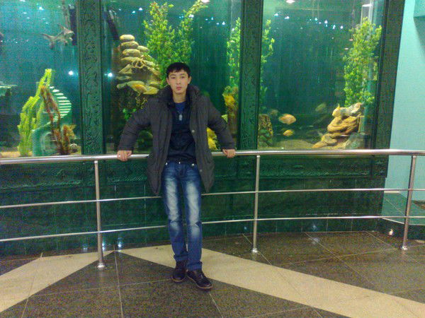 Елдoс Кушербай