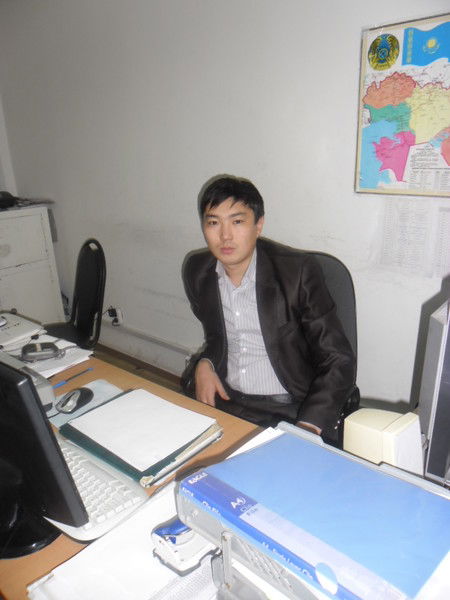 Айбек Кенжин