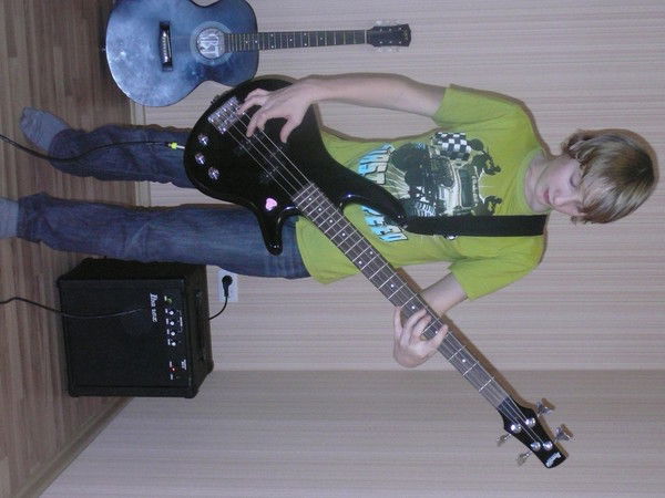 Киря Савенков