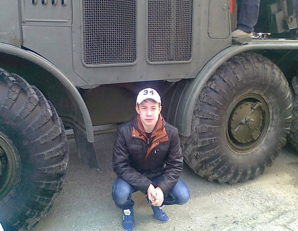 Дмитрий Луговских