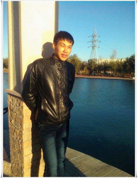 Дамир Атагулин