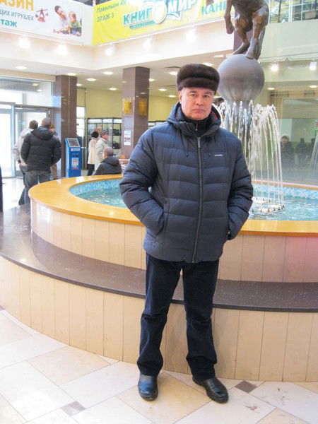 Геннадий Бобров