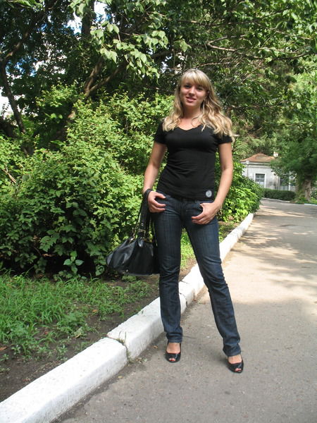 Алена Дондова