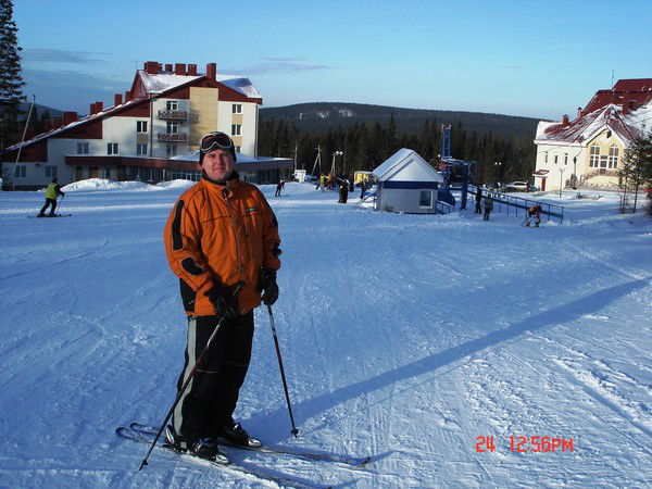 Саша Константинов