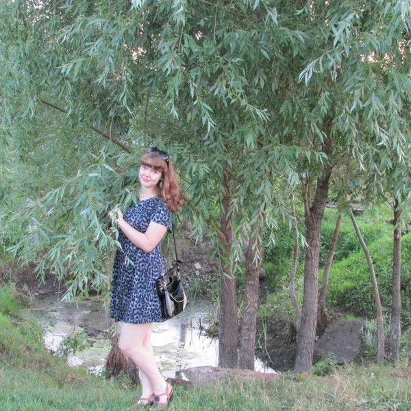 Олечка Сарычева