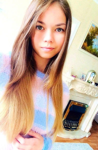 Настя Сударикова