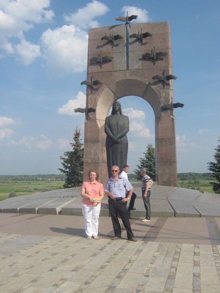 Аня Минакова