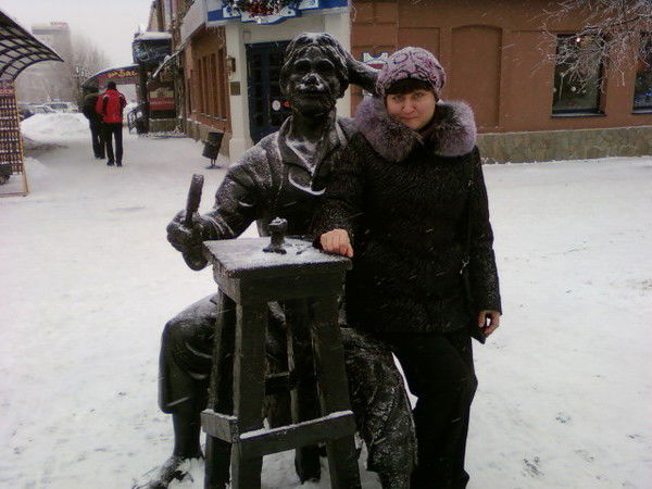 Лариса Дворницына