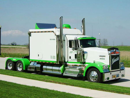 Эльчин Ахмедов