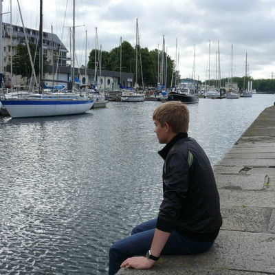 Влад Черкасов