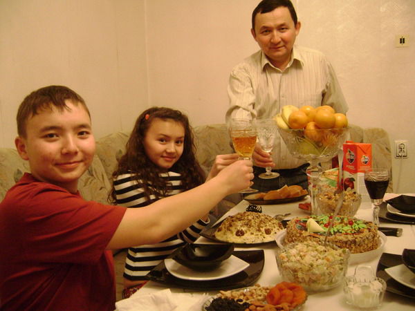 Тлеугазы Раев