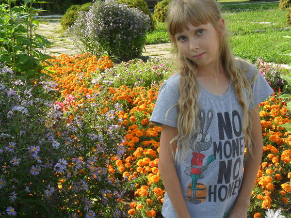 Юля Константинова