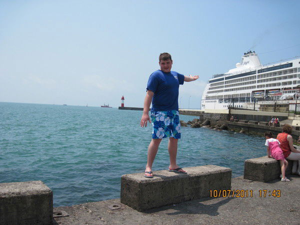 Александр Селюков