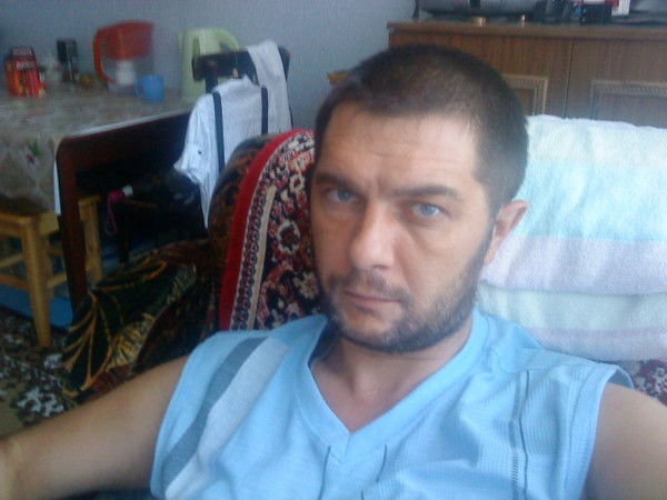 Руслан Мельник