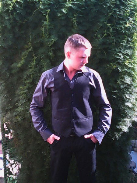 Денис Гомзиков