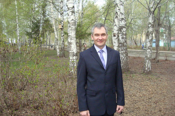 Руслан Савельев