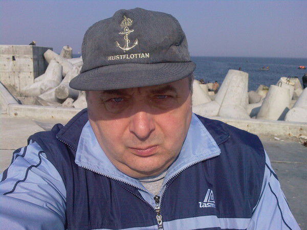 Юрий Ломакин