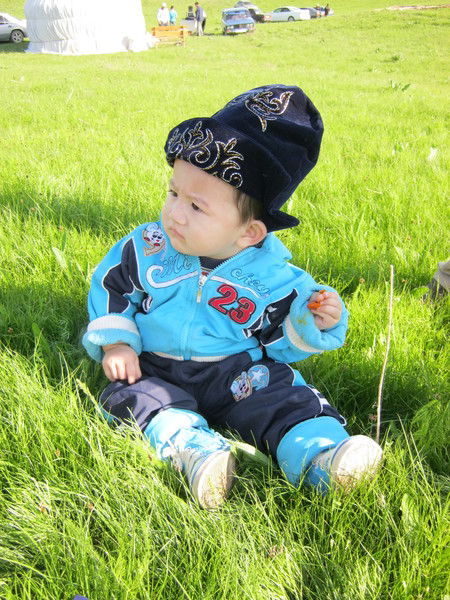 Лаззат Айнахожаева