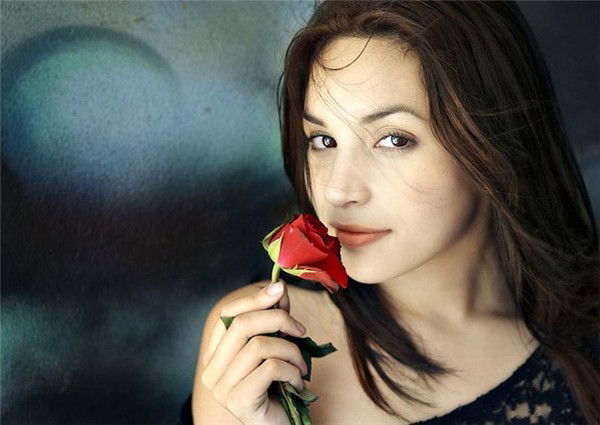 Мадина Матаева