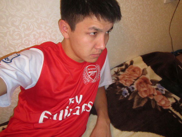 _(( Izat Isabekov _)))