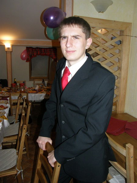 Антон Летов