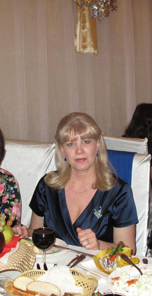 Мария Попова