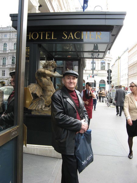 Сергей Сафаров