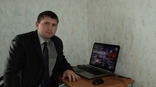 Александр Сухарев