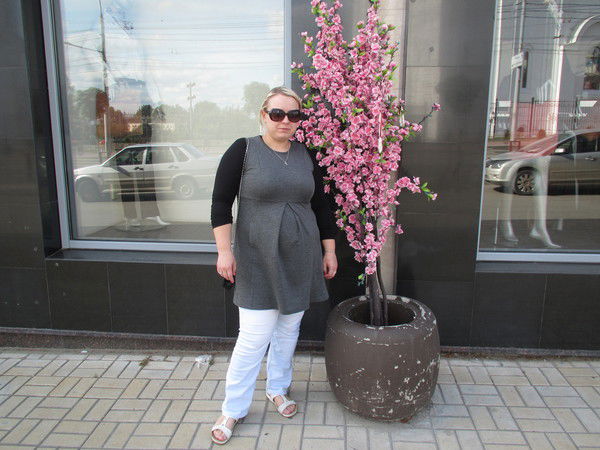 Алёна Попова