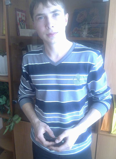 Дмитрий Комаров