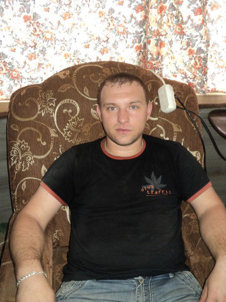 Станислав Молодой