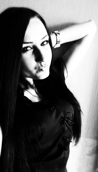 Юлечка Мирошникова