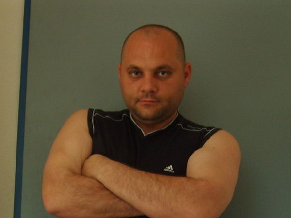 Леонид Казаков