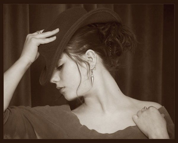 Викки Нойличь