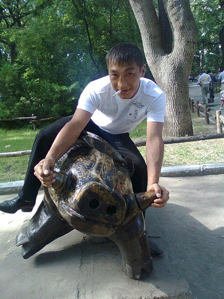 Борис Сержанов