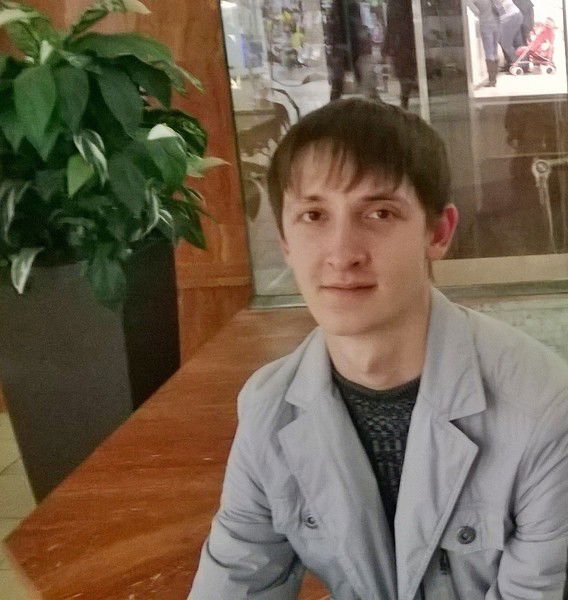 Александр Пономарев