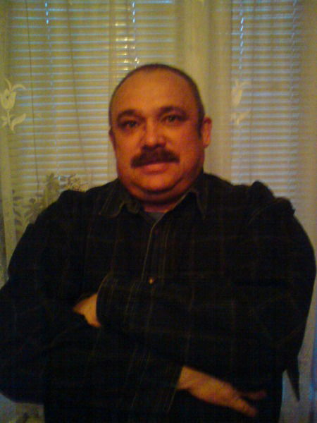 Виктор Сахаров